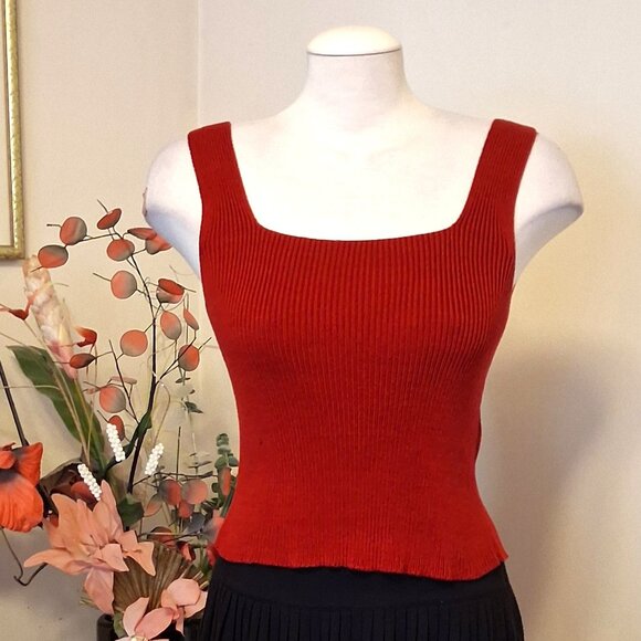 NWOT Kroshetta Stretchy Cardigan Knit Red Tank Top Camisoles Sleeveless Sweater - Picture 2 of 7